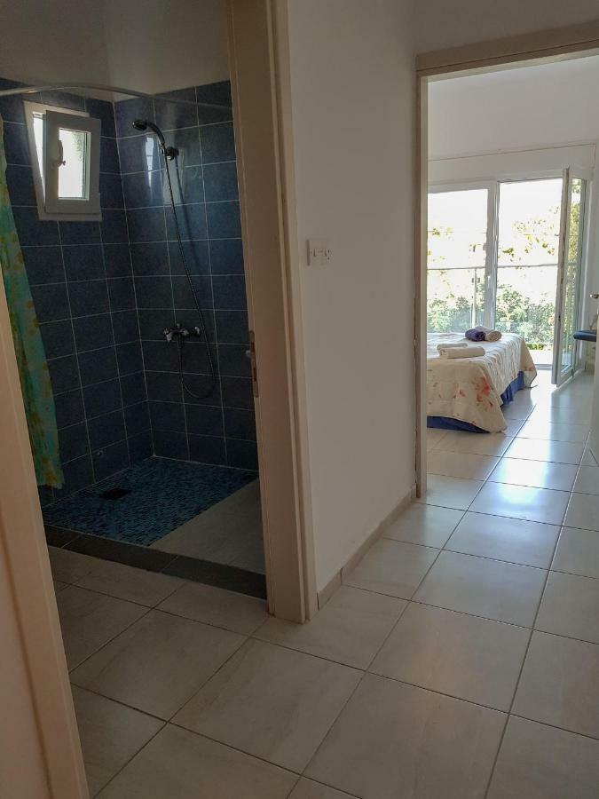 Paphos Apartments Екстер'єр фото